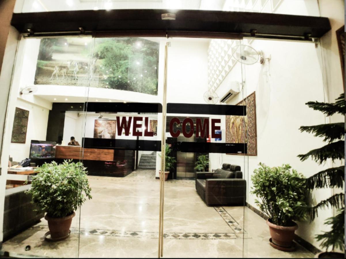 Hotel Badrika Inn Rewa Exterior foto